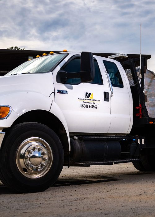 WallAsphaltTruck